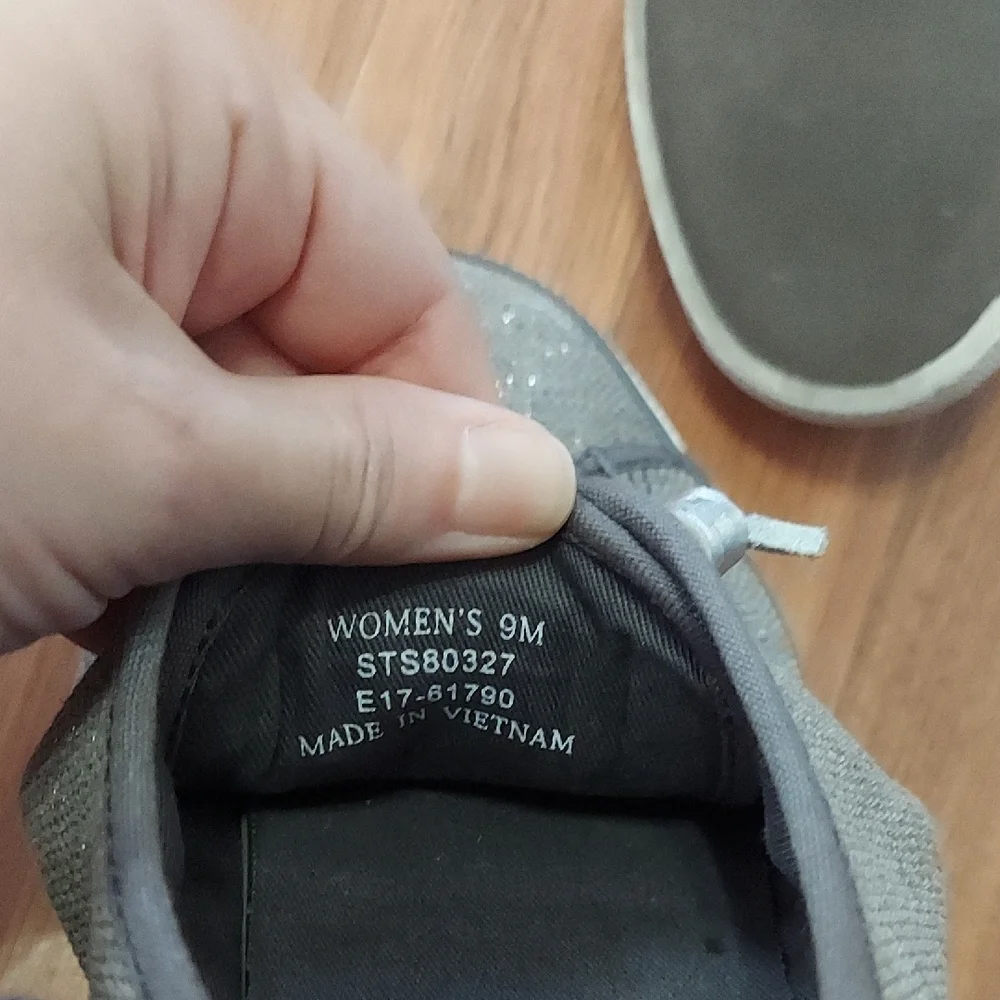 Sperry Gray Canvas Sneakers. Well Loved - Picture 3 of 3